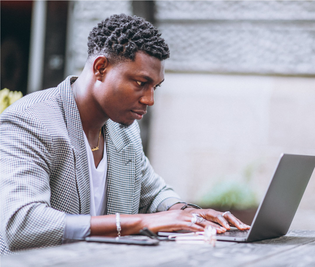 Informaticien au travail